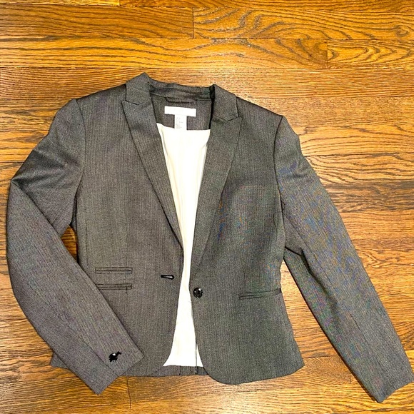 Sophisticated H&M blazer *like new*